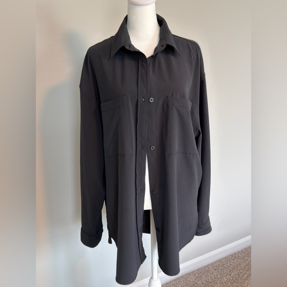 Women's Black Oversized Button-Up Shirt Jacket